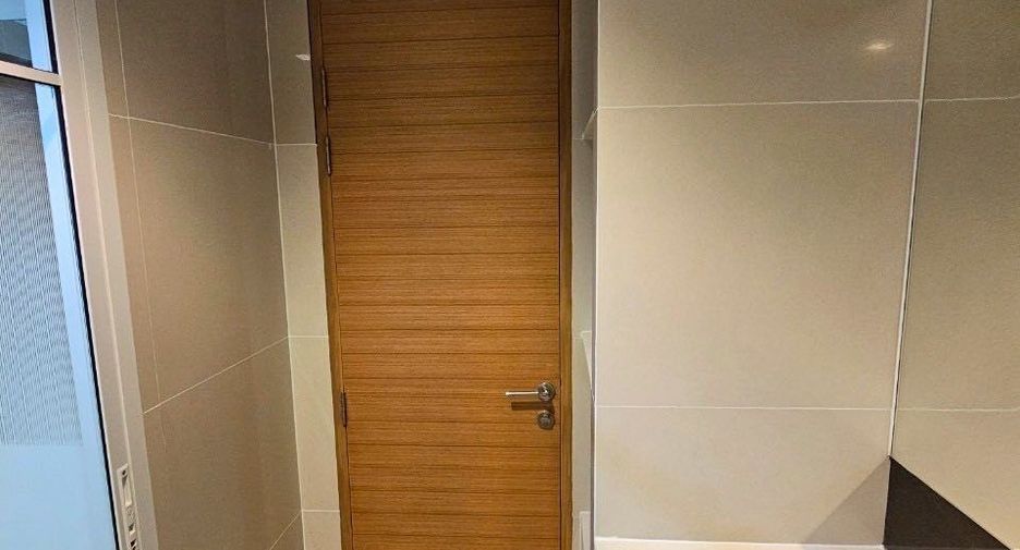 Wohnung zur Miete mit 1 Zimmer in Huai Khwang, Bangkok