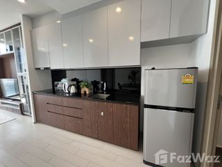 For rent 2 bedrooms condo in Pathum Wan, Bangkok