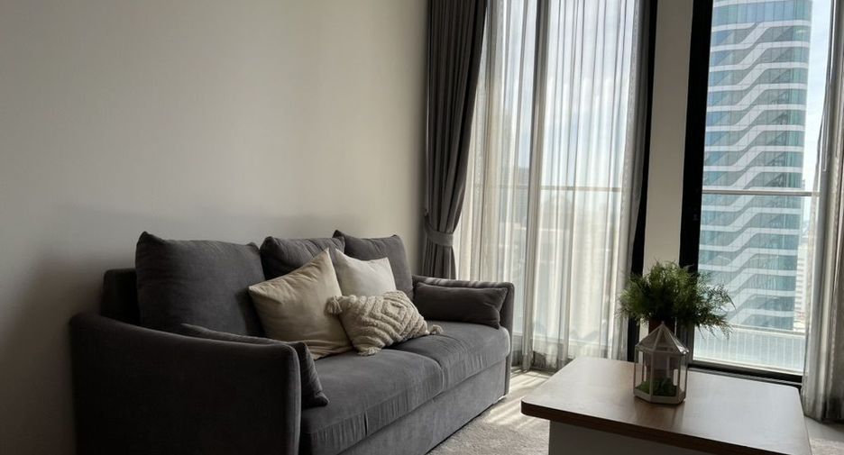 For rent 2 ベッドルーム condo in Pathum Wan, Bangkok