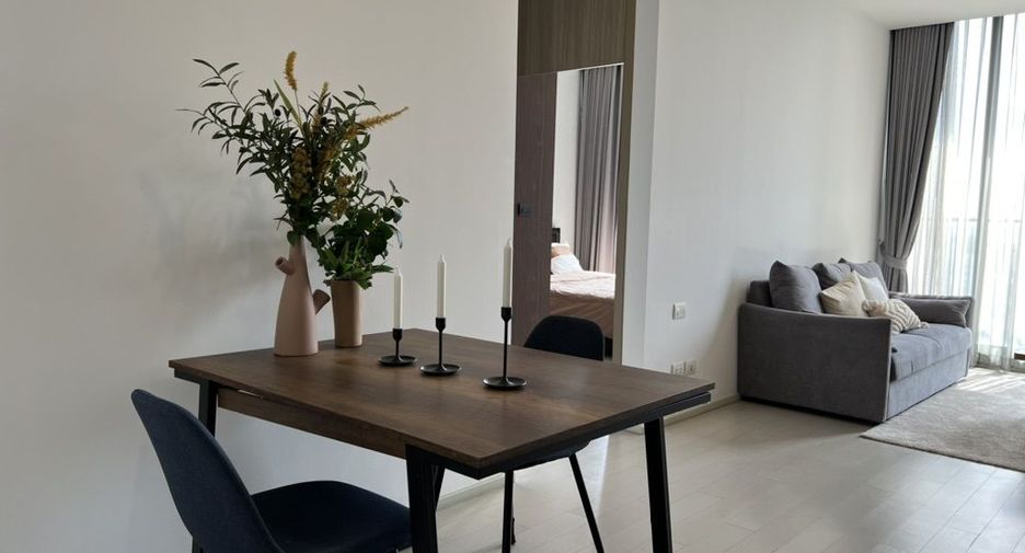 For rent 2 ベッドルーム condo in Pathum Wan, Bangkok