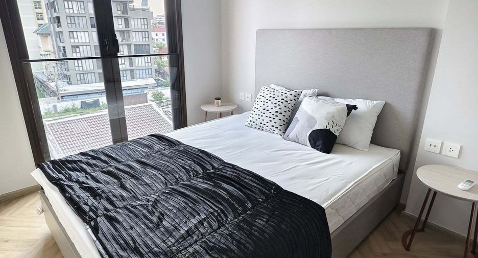 For rent 1 bed condo in Watthana, Bangkok