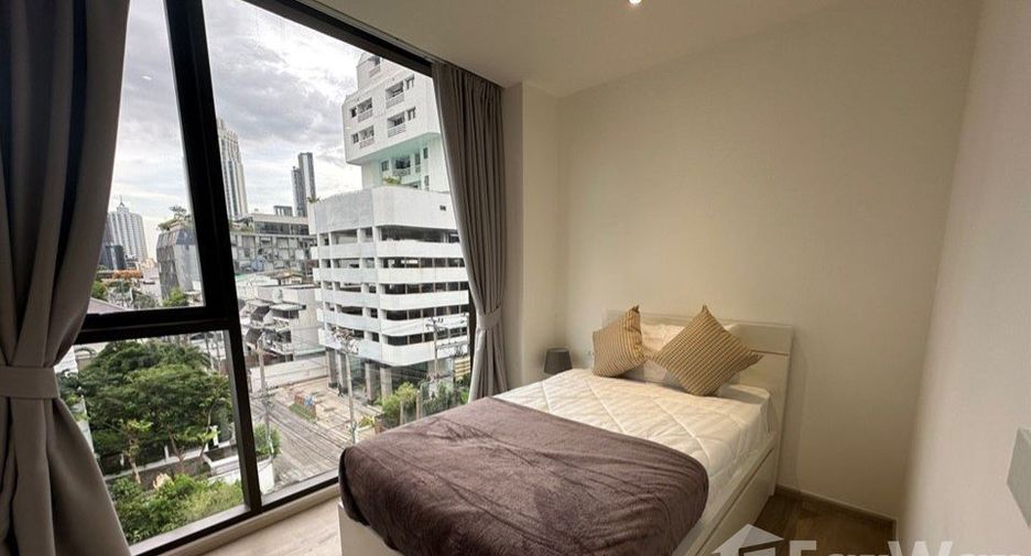 For rent 2 bedrooms condo in Khlong Toei, Bangkok