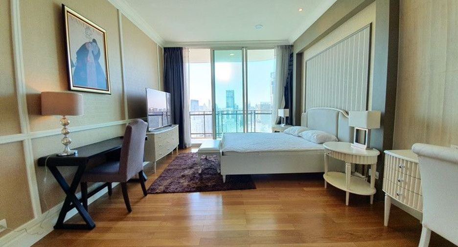 Wohnung zur Miete mit 4 Zimmer in Watthana, Bangkok