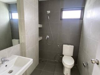 For rent 2 bedrooms house in Saphan Sung, Bangkok