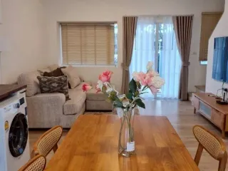 出租 2 卧室 联排别墅 在 Bang Phli, Samut Prakan