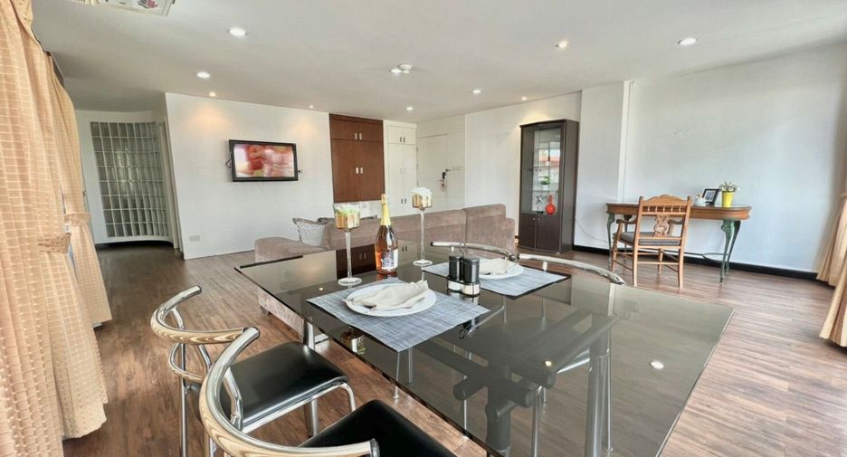 Apartamento en alquiler de 2 habitaciones en Watthana, Bangkok