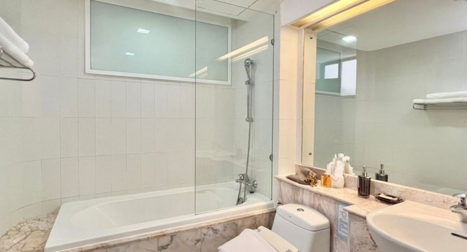 Apartamento en alquiler de 2 habitaciones en Watthana, Bangkok