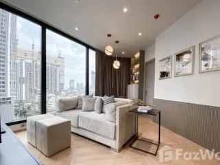 Condo en alquiler de 2 habitaciones en Huai Khwang, Bangkok