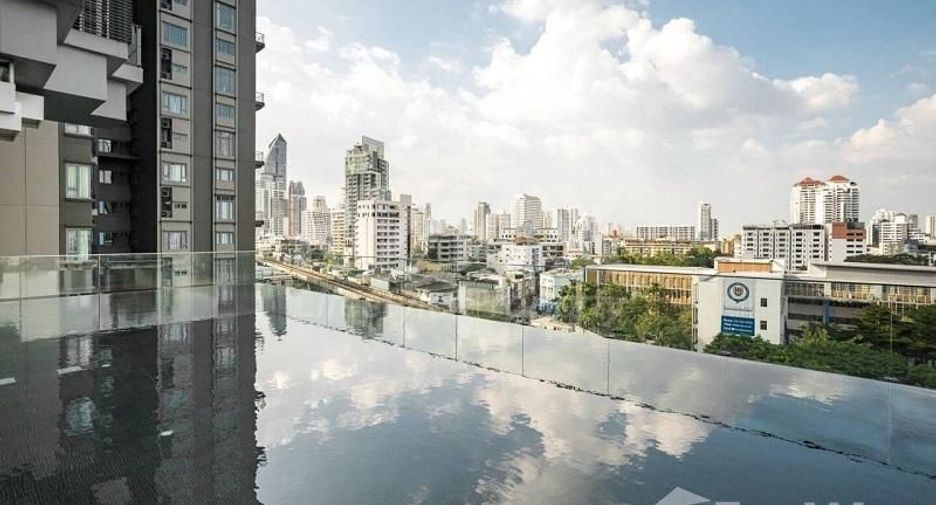 For rent 1 bed condo in Khlong Toei, Bangkok