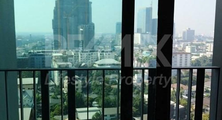 For rent 1 bed condo in Khlong Toei, Bangkok