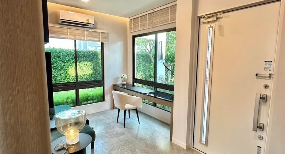 À louer 4 chambres maison à Bang Phli, Samut Prakan