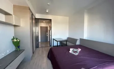 À louer 1 chambre condo à Huai Khwang, Bangkok
