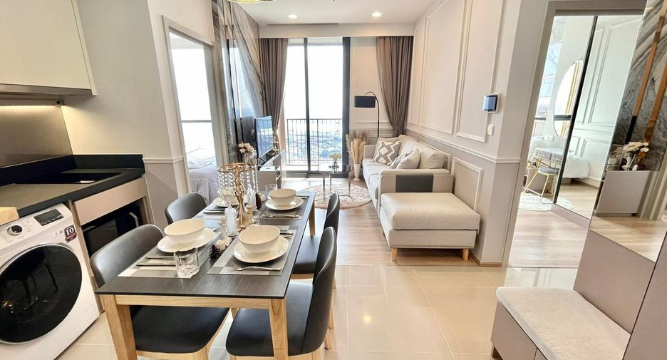 For rent 2 bedrooms condo in Khlong Toei, Bangkok