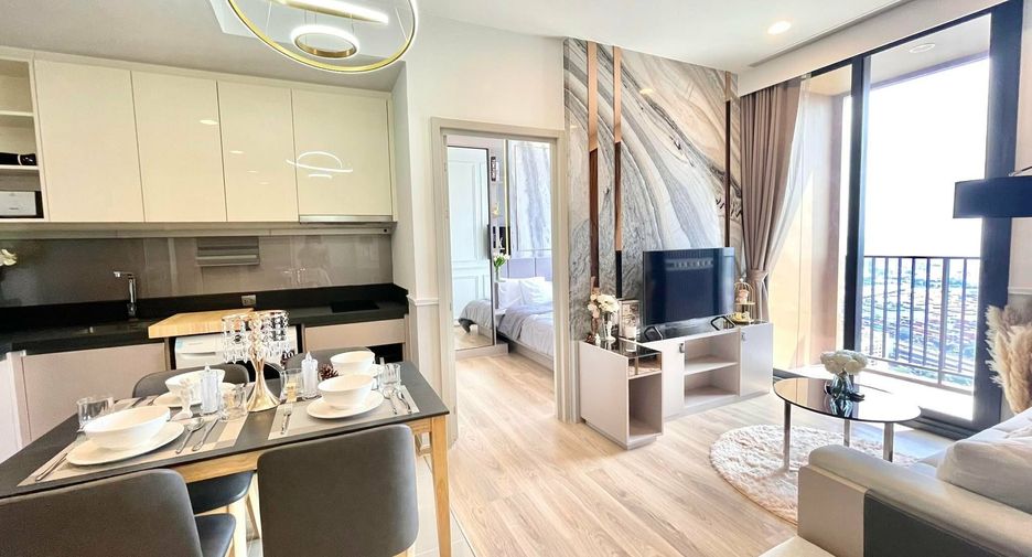 For rent 2 bedrooms condo in Khlong Toei, Bangkok
