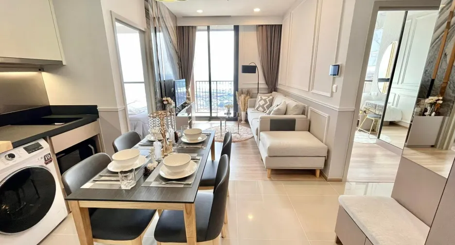 Condo en alquiler de 2 habitaciones en Khlong Toei, Bangkok