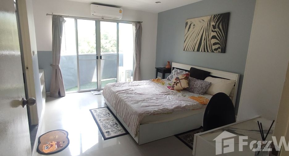 For rent 2 ベッドルーム condo in Watthana, Bangkok