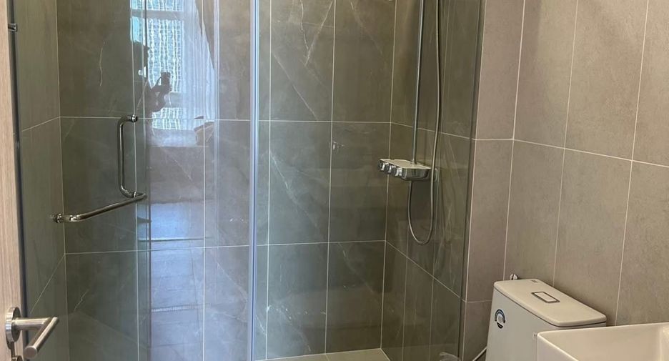 Wohnung zur Miete mit 1 Zimmer in Bang Rak, Bangkok