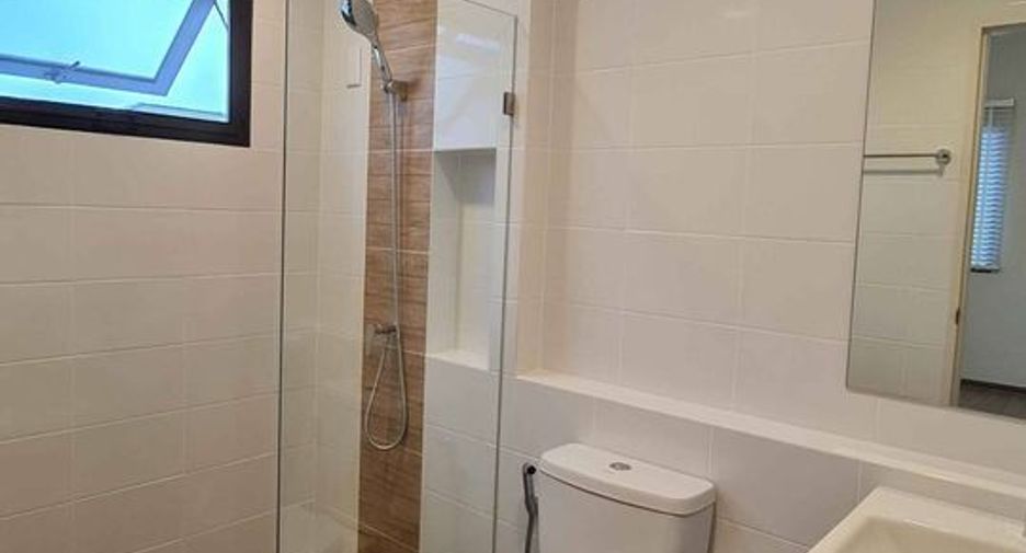 For rent 3 bedrooms house in Bang Phli, Samut Prakan