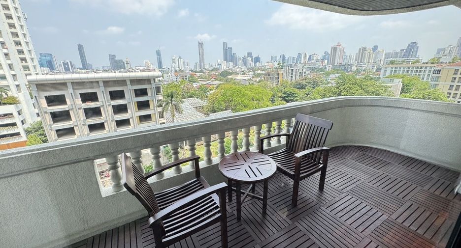 Apartamento en alquiler de 3 habitaciones en Watthana, Bangkok
