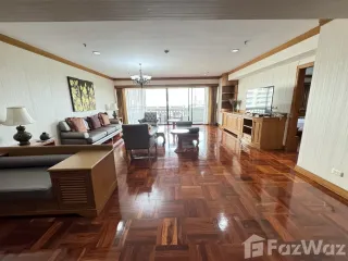 À louer 3 chambres appartement à Watthana, Bangkok
