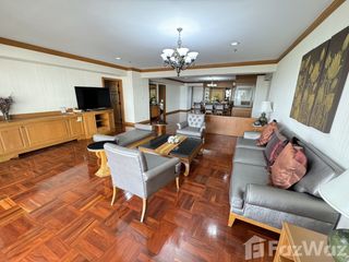 À louer 3 chambres appartement à Watthana, Bangkok
