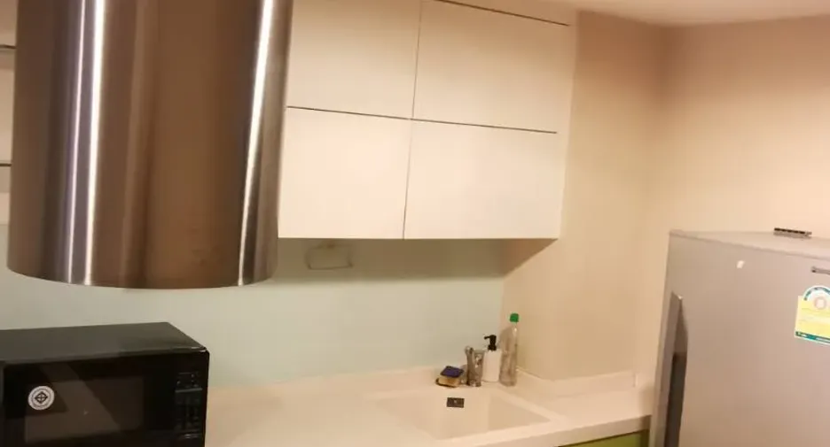 For rent 1 bed condo in Phaya Thai, Bangkok