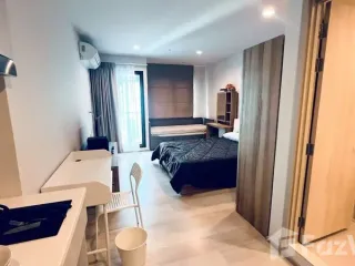 For rent studio condo in Pathum Wan, Bangkok