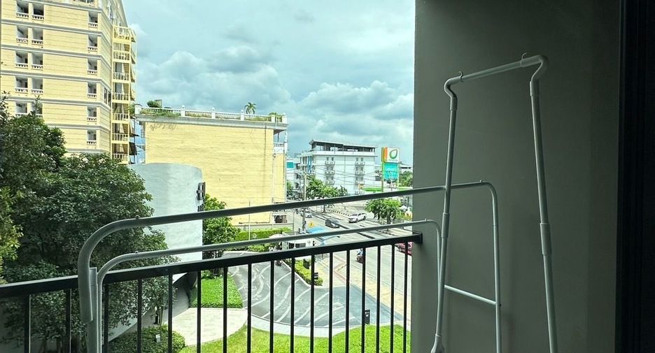 Wohnung zur Miete mit 1 Zimmer in Bang Na, Bangkok