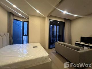 À louer studio condo à Khlong Toei, Bangkok