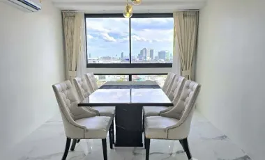 For rent 3 bedrooms condo in Khlong Toei, Bangkok