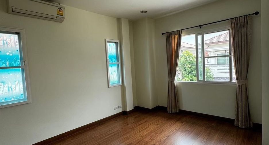 For rent 3 bedrooms house in Mueang Samut Prakan, Samut Prakan