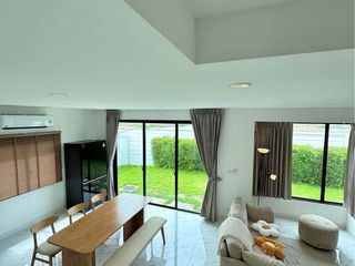 Аренда 3 спальни таунхаус в Bang Phli, Самутпракан