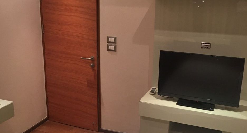 Wohnung zur Miete mit 2 Zimmer in Khlong Toei, Bangkok
