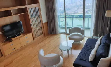 À louer 3 chambres condo à Khlong Toei, Bangkok