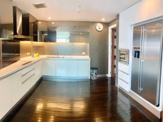 For rent 4 bedrooms condo in Bang Kho Laem, Bangkok