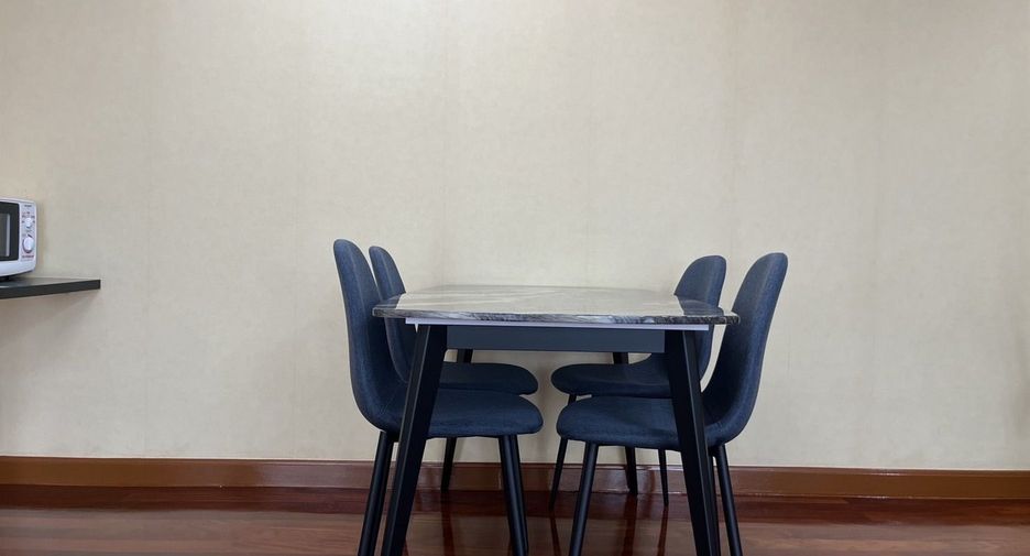 Apartamento en alquiler de 2 habitaciones en Watthana, Bangkok