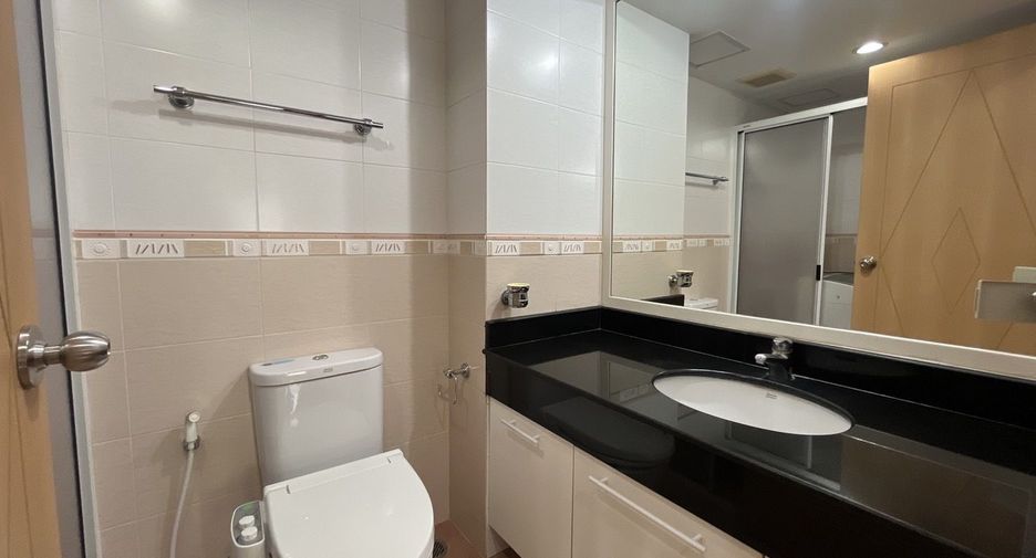 Apartamento en alquiler de 2 habitaciones en Watthana, Bangkok