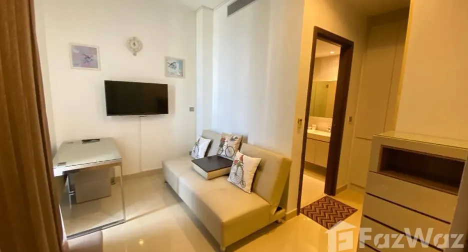 Condo en alquiler de 3 habitaciones en Watthana, Bangkok