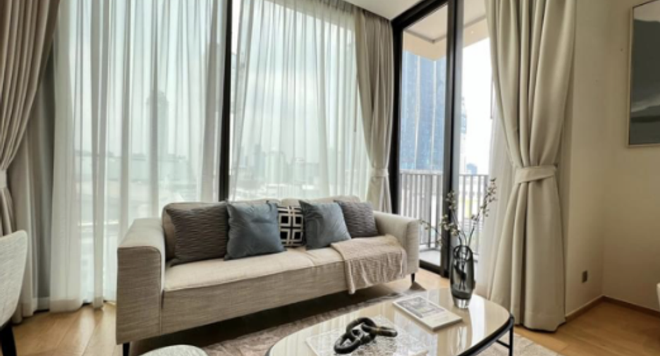 À louer 2 chambres condo à Pathum Wan, Bangkok