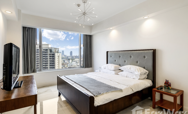 For rent 2 bedrooms condo in Pathum Wan, Bangkok