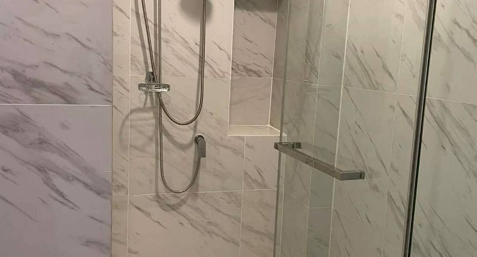 Condo en alquiler de 1 habitaciones en Bang Na, Bangkok