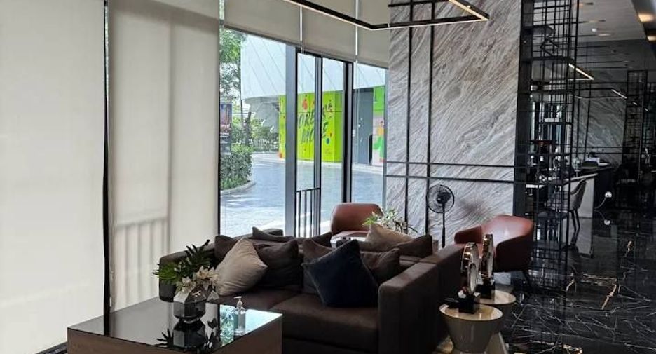 Condo en alquiler de 1 habitaciones en Bang Na, Bangkok