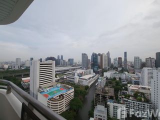 À louer 3 chambres condo à Watthana, Bangkok