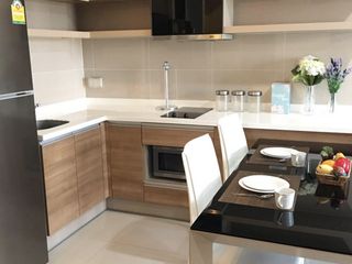 For rent 2 bedrooms condo in Phra Khanong, Bangkok