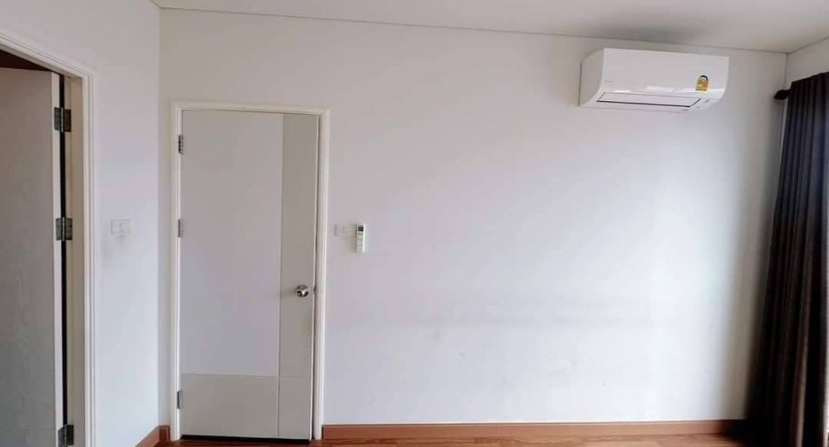For rent 1 bed condo in Yan Nawa, Bangkok