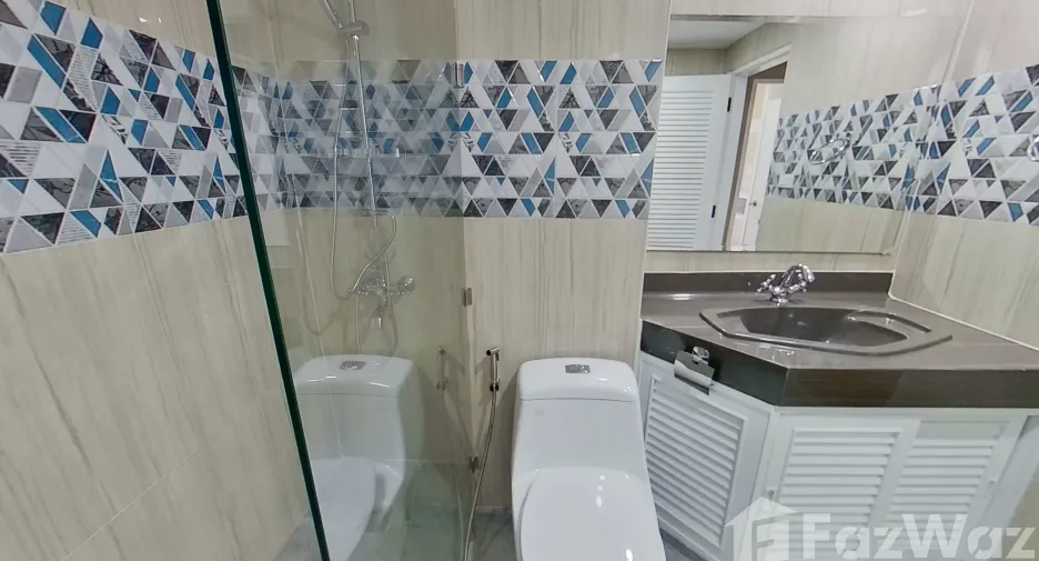For rent 2 ベッドルーム condo in Watthana, Bangkok