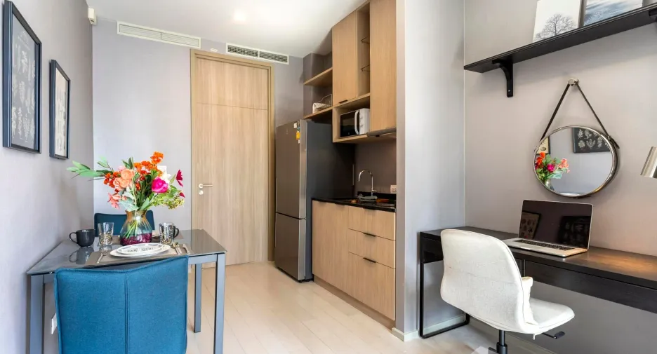 For rent 1 bed condo in Pathum Wan, Bangkok