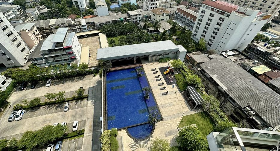 For rent 1 bed condo in Ratchathewi, Bangkok