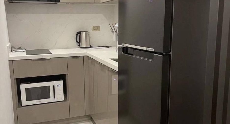 For rent 1 bed condo in Huai Khwang, Bangkok