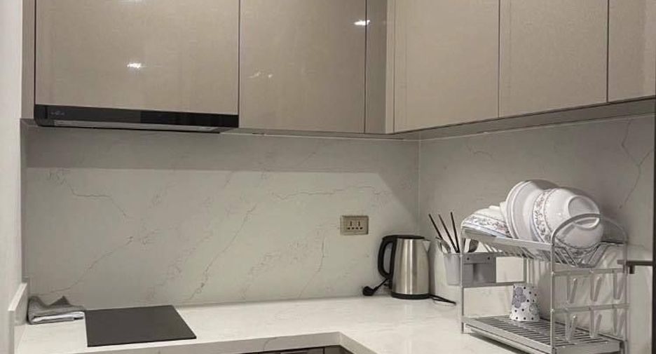 For rent 1 bed condo in Huai Khwang, Bangkok